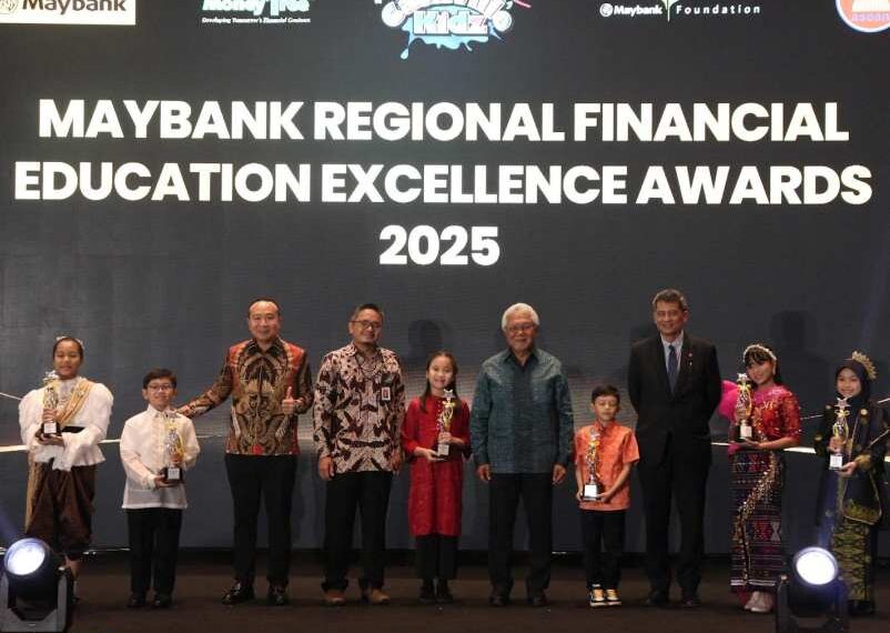 Maybank awards.jpg
