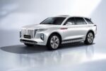 Hongqi E-HS9 white