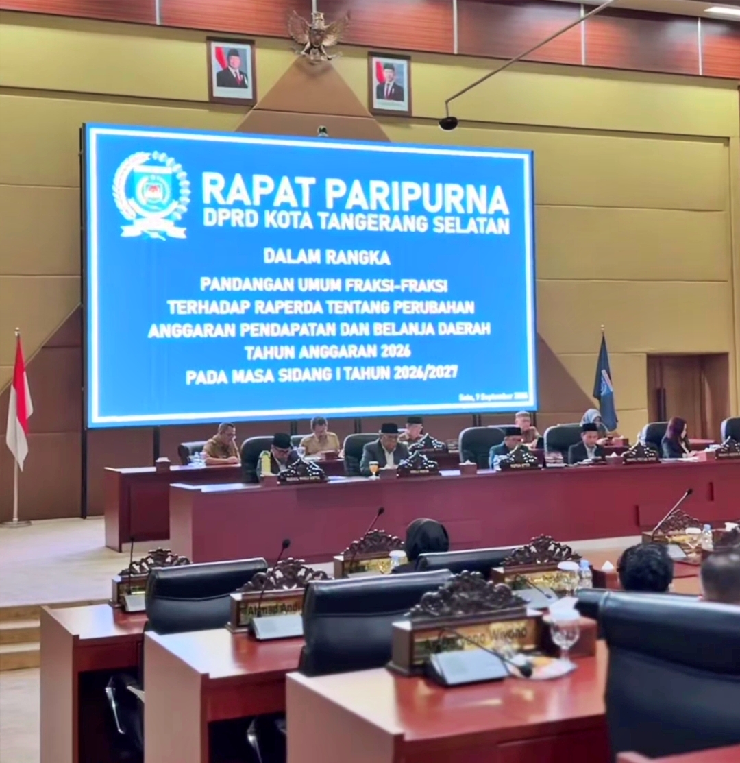 rapat paripurna dprd Kota Tangsel