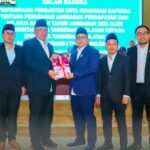 rapat paripurna dprd Kota Tangsel