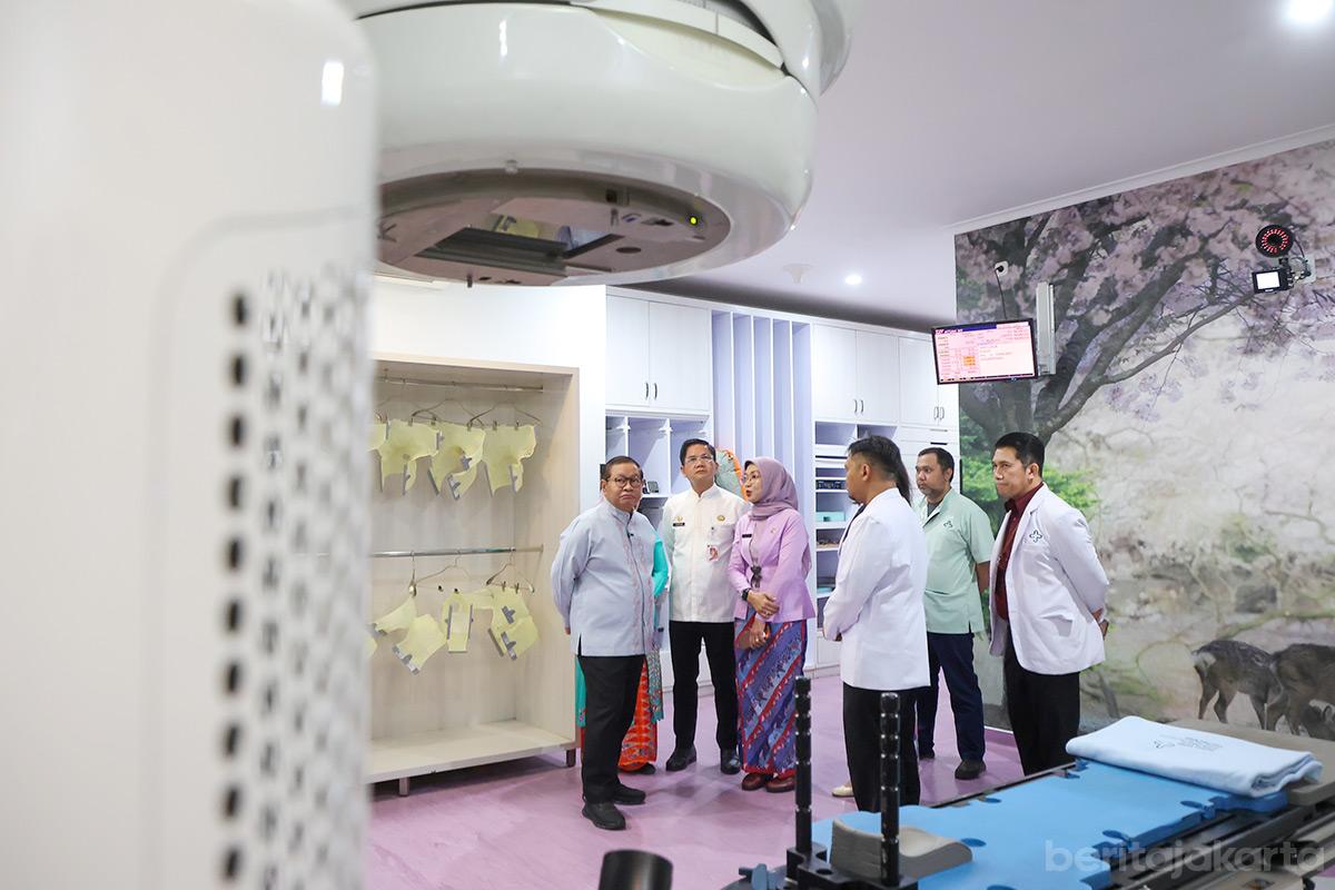 Gedung Aura Oncology Center di RSUD Pasar Minggu