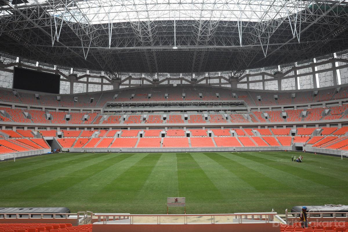 Stadion JIS